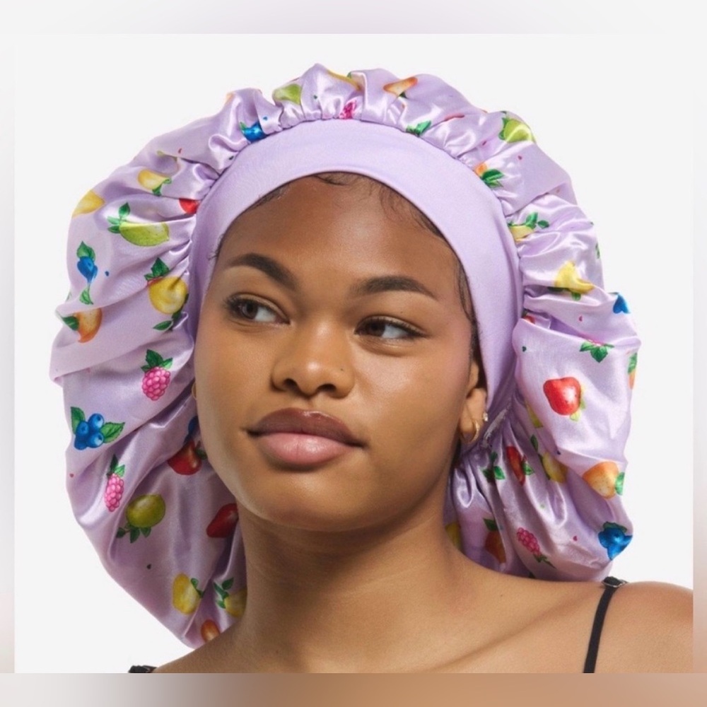 Strawberry Shortcake Satin Reversible Bonnet- NWT - Picture 2 of 4